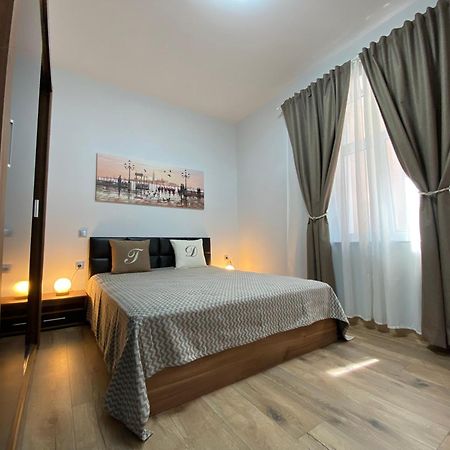 La Luna - High-End 2Bd Flat In The Top Centre By Flat Mаnager Sofie Exteriér fotografie