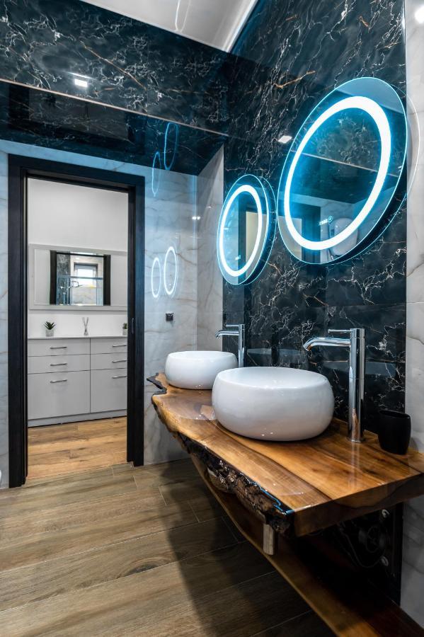 La Luna - High-End 2Bd Flat In The Top Centre By Flat Mаnager Sofie Exteriér fotografie